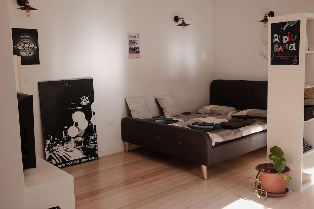 Cozy Hideout Bled Apartment Exterior photo